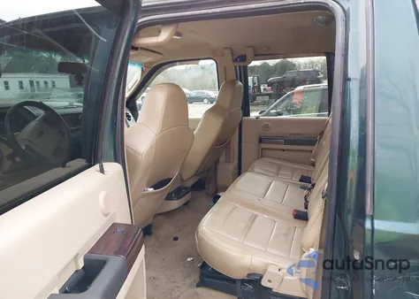 2008 Ford F-250 Fx4/Harley-Davidson/King Ranch/Lariat/Xl/Xlt из США, поврежденный, VIN 1FTSW21R28EB11650